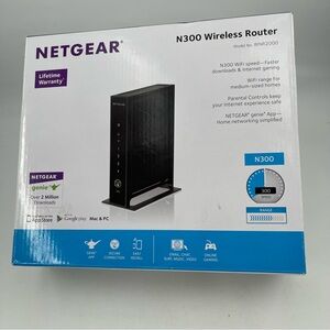Netgear N300 Wireless Router WNR2000 Multiplayer Gaming Secure Connection NEW!